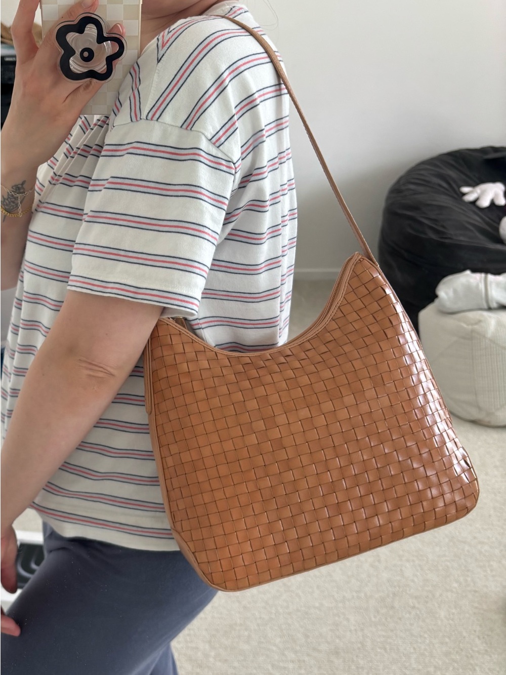 Fossil Woven Leather Bag - Picture 11 of 11